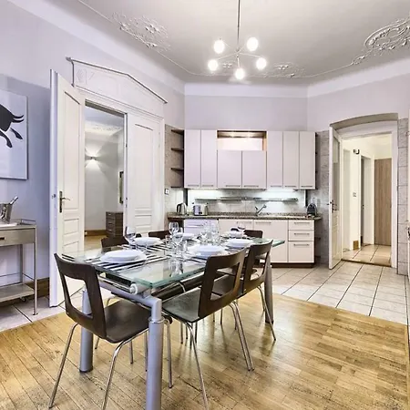 Apartament Charming 3bd Apt *