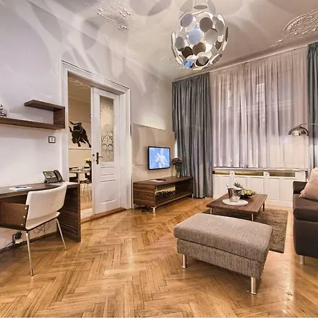 Apartament Charming 3bd Apt *